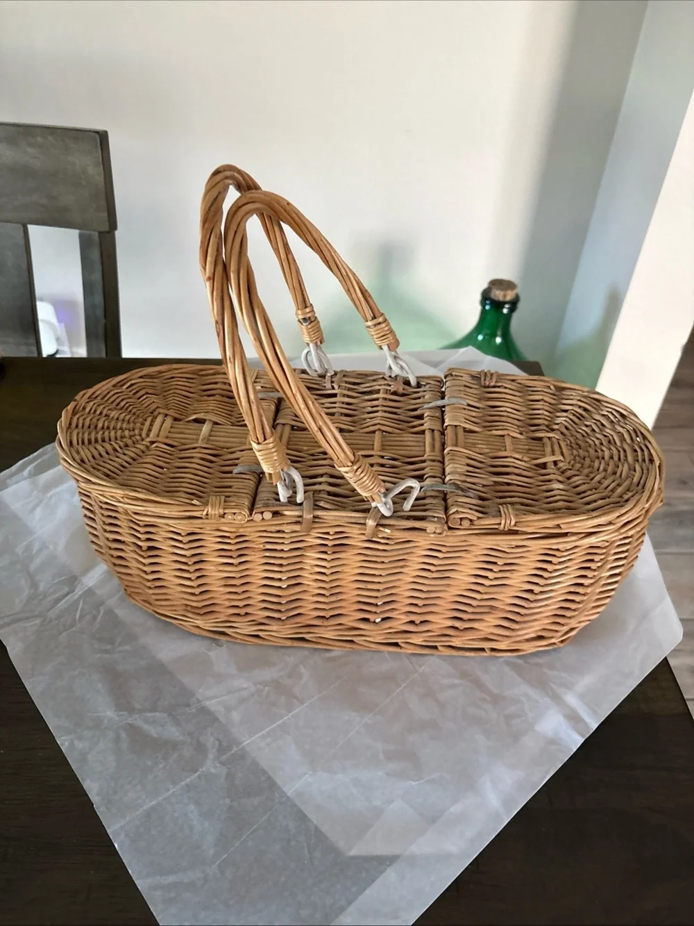 Gorgeous Vintage Oblong 15” Long WICKER Double Lidded Picnic Basket Awesome
